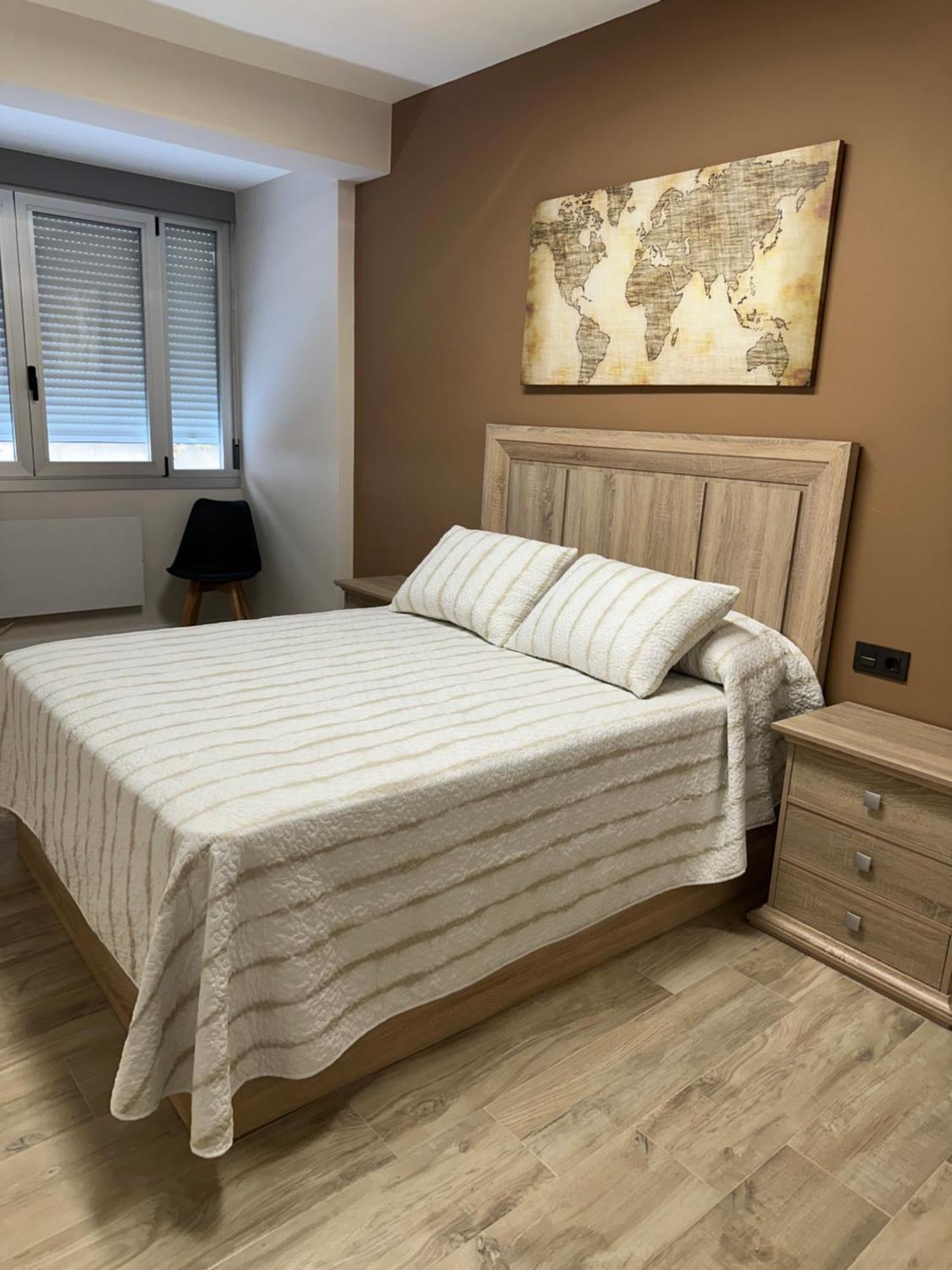 Apartamento Puente Romano Оуренсе Екстериор снимка