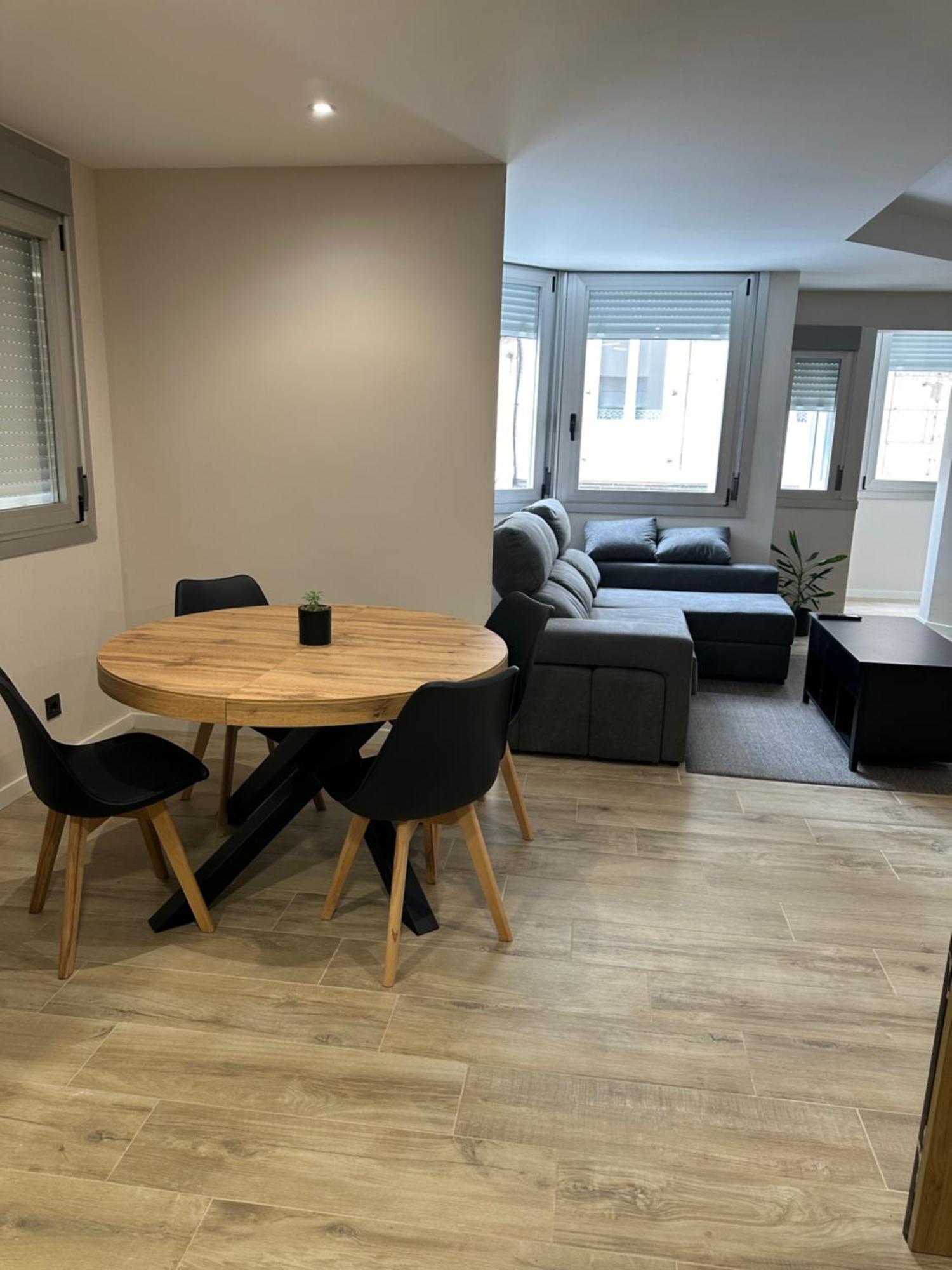 Apartamento Puente Romano Оуренсе Екстериор снимка